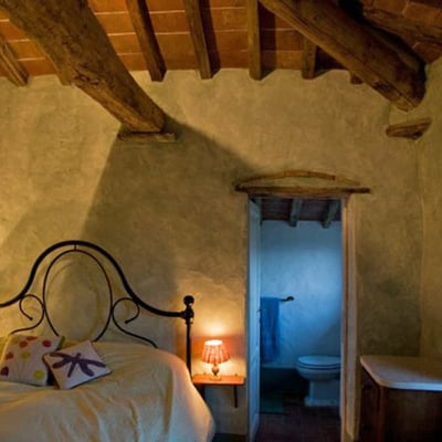 Guardiano: Historic Val di Chiana villa for 5 with pool