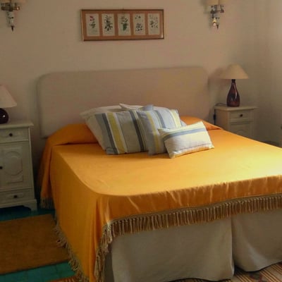 Modernista | Villa for 7 with pool close to a Tuscan village