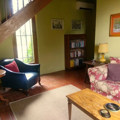 Modernista | Villa for 7 with pool close to a Tuscan village