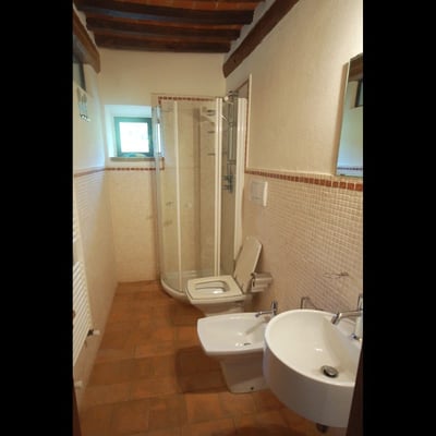 Pagliaio | Tuscan Haybarn with big shared pool