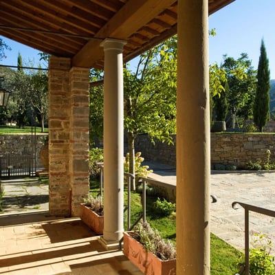 Portico: Villa for 8 with Pool and A/C in Tuscany