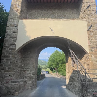 Villa Ema | Loro Ciuffenna villa and pool near a restaurant