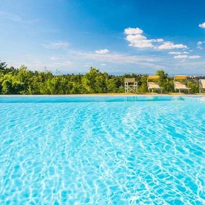 Argentum | Family apartment in a historic villa with shared pool