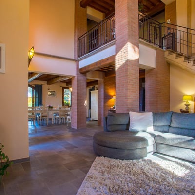 Villa Elisa | Contemporary Tuscan colonica and pool