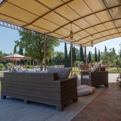 Villa Elisa | Contemporary Tuscan colonica and pool