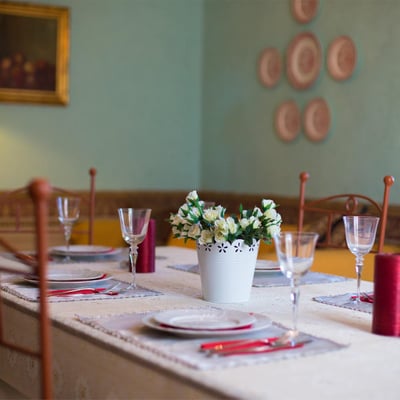 Glicine | Villa and pool in a small Tuscan village