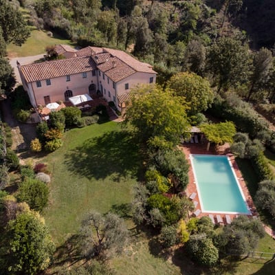 Leccio | Elegant Tuscan Villa for 14 with AC and Pool