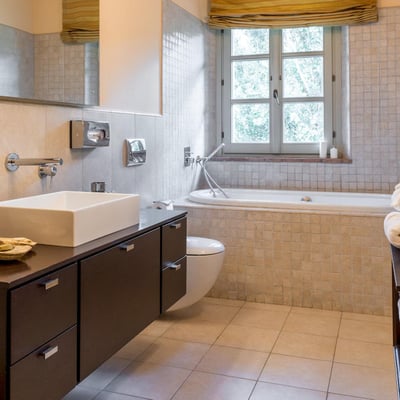 Piaggia: Luxury Villa with Heated Pool near Pisa