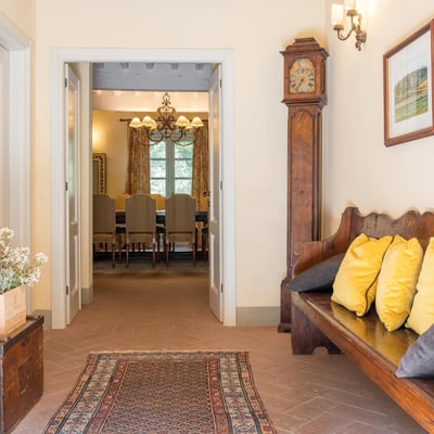 Piaggia: Luxury Villa with Heated Pool near Pisa