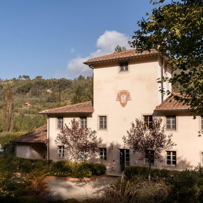 Piaggia: Luxury Villa with Heated Pool near Pisa