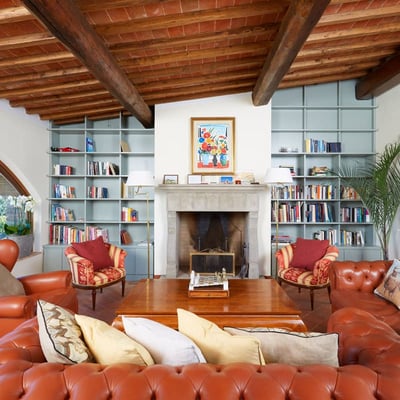 Villa Amorosa | Tuscan Villa for 12 with fenced pool and tennis court