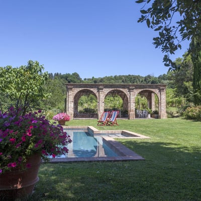Villa dei Fiori | Charming Tuscan Villa for 4 with private pool and gardens