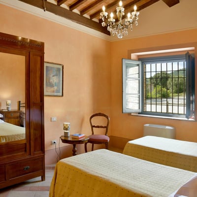 Villa Costa | Luxury Tuscan villa a short distance from the sea