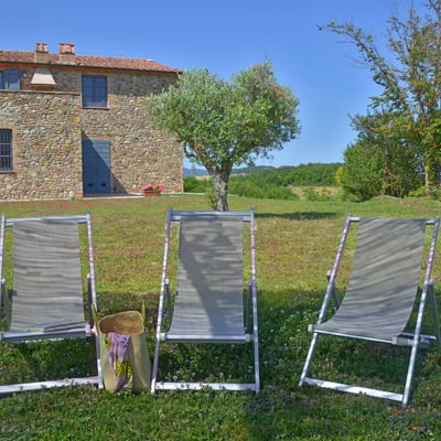 Poggetto | Tuscan villa and pool for 16 near the Coast