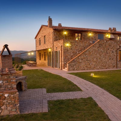 Poggetto | Tuscan villa and pool for 16 near the Coast