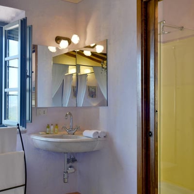 Scudo | Elegant villa with infinity pool on the Tuscan coast