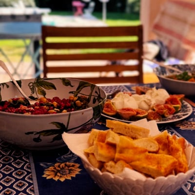 Al Fresco meals under the portico