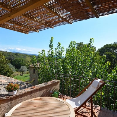 San Romito | Romantic apartment and roof terrace in Tuscan Olive Groves