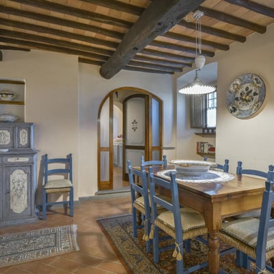 Panfilo | A modern Tuscan villa and pool for 14