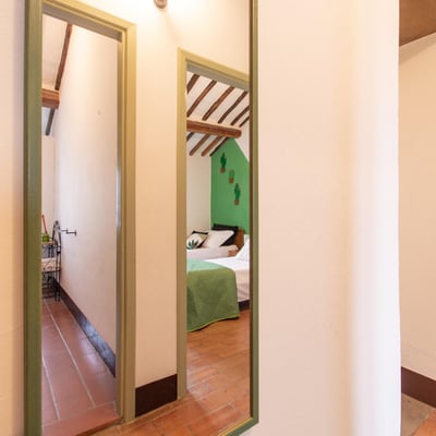 Alloro | Apartment and pool close to an Umbria village