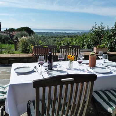 Castelonchio | Villa for 6 with Private Pool on Lake Trasimeno