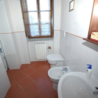 Castelonchio | Villa for 6 with Private Pool on Lake Trasimeno