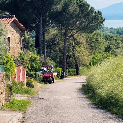 Castelonchio | Villa for 6 with Private Pool on Lake Trasimeno