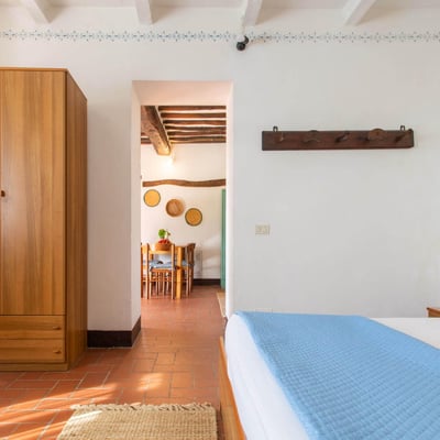 Palo | Apartment and pool within walking distance of Umbria village