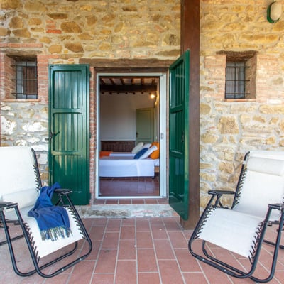 Palo | Apartment and pool within walking distance of Umbria village
