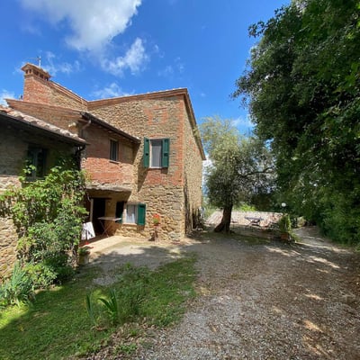 Palo | Apartment and pool within walking distance of Umbria village