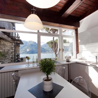 Archimede | Modernist villa with Pool and Jacuzzi on Lake Como