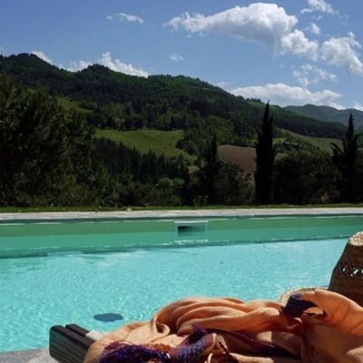 Torretta | Villa and Pool by village in Emilia-Romagna
