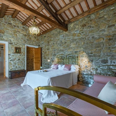 Tangi | Elegant Sicilian Villa and Pool