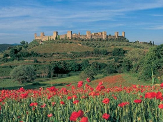 Beautiful towns near Siena
