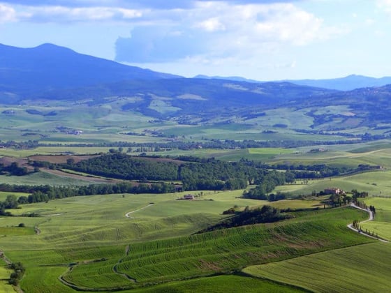 When will Italy let tourists in?