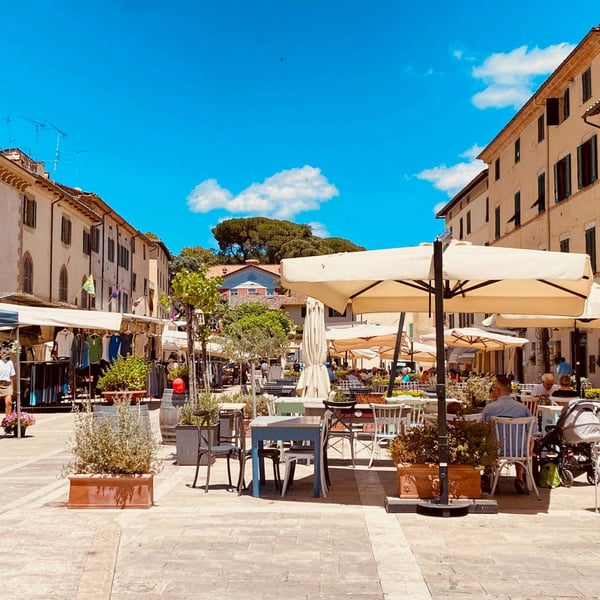 The nearest village is Cetona, with wonderful alfresco restaurants in the square