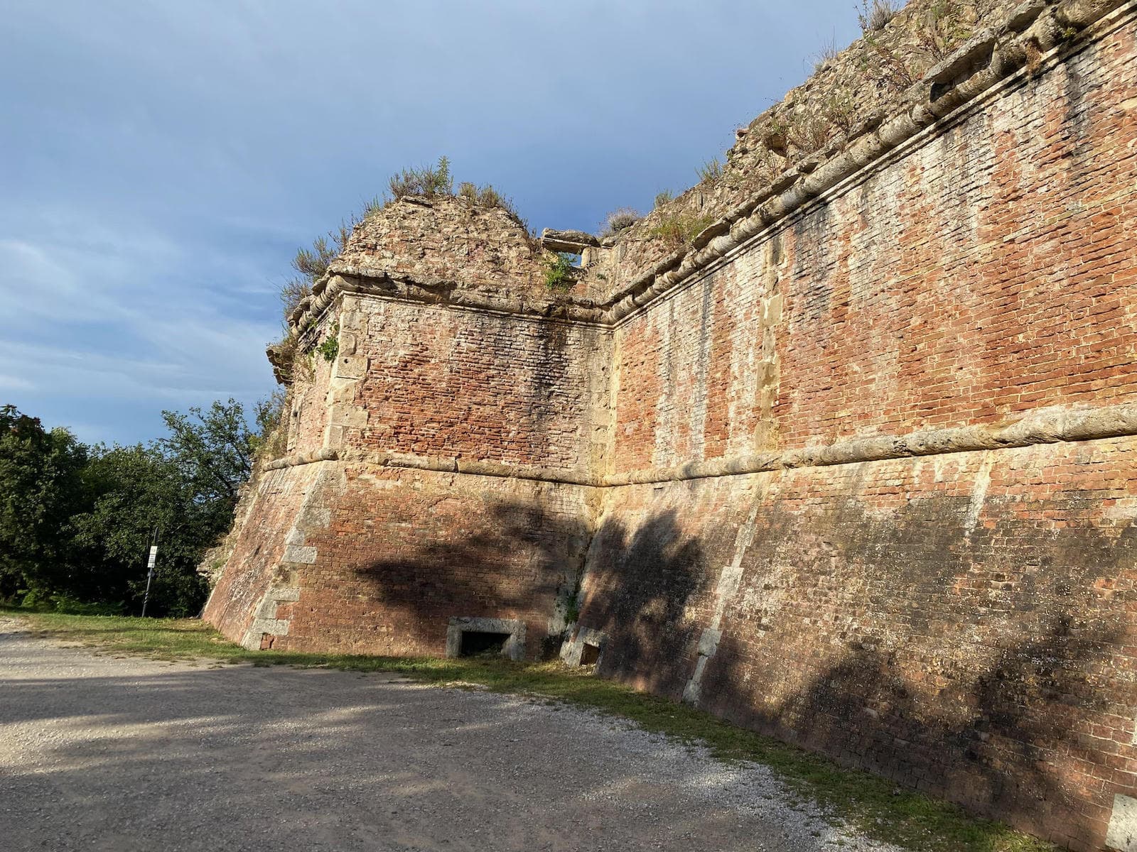 archeo-fort-walls