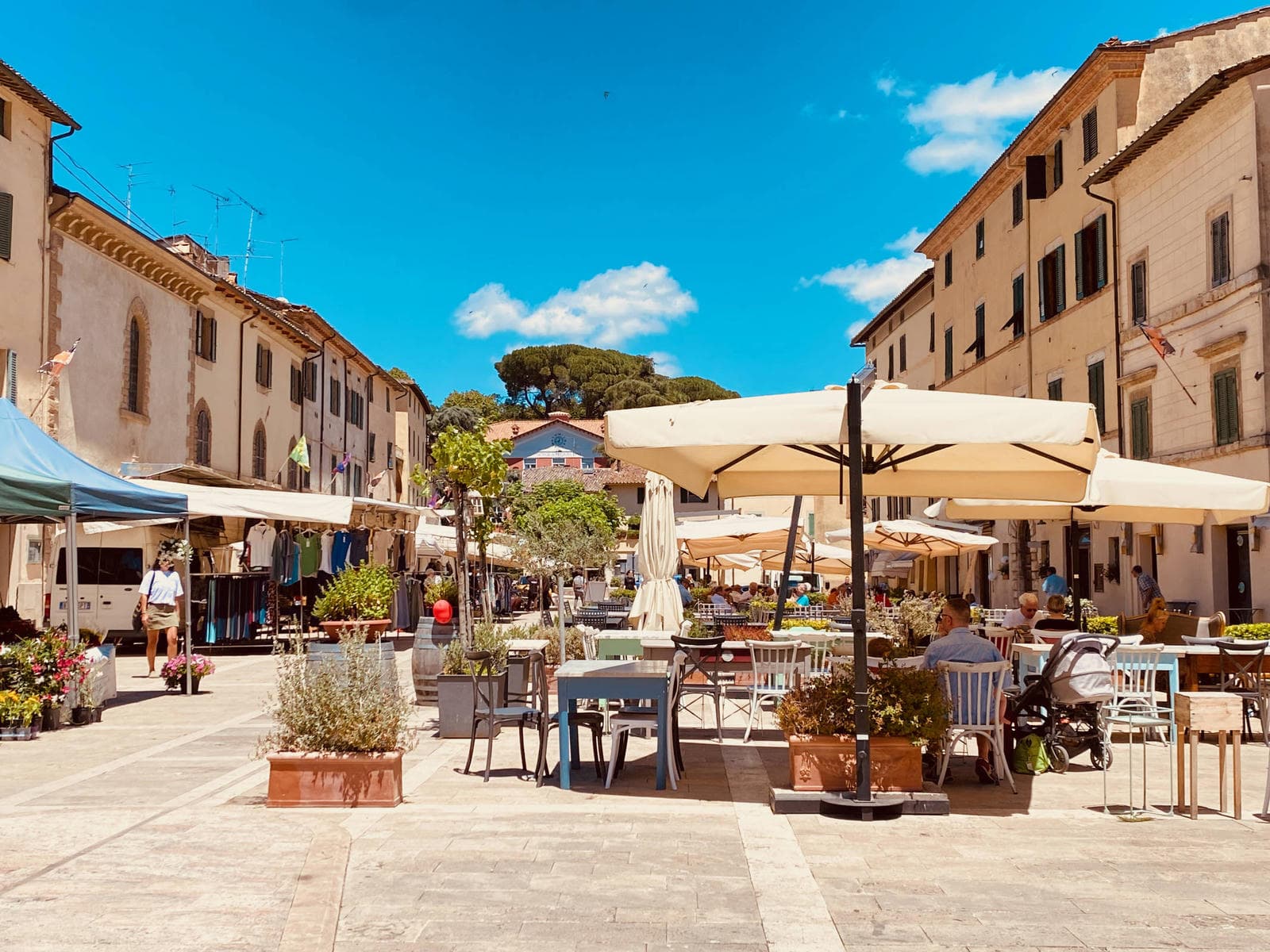 siena-cetona-piazza-alfresco