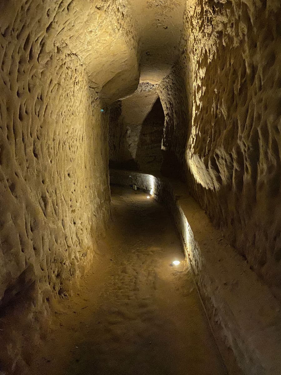Siena-Tufa-Tunnel