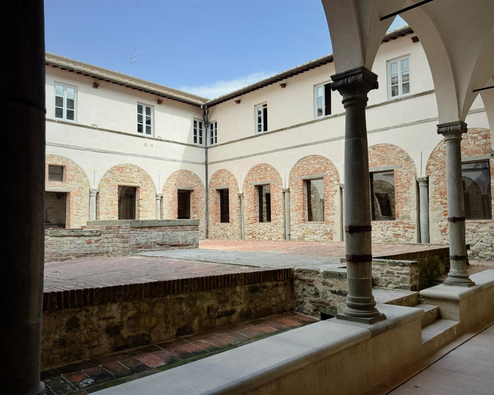 lucignano-convento