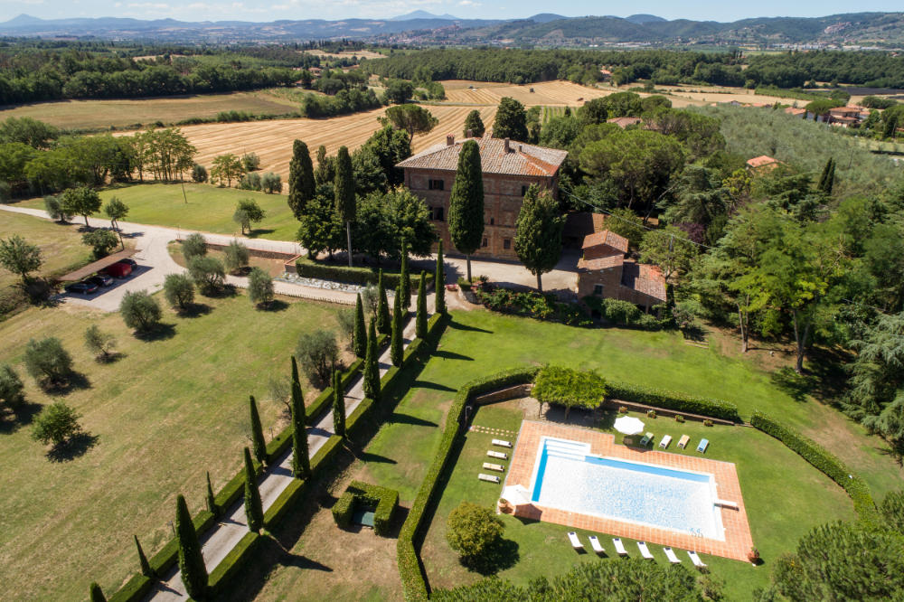 villa-lucignanoaerial0027
