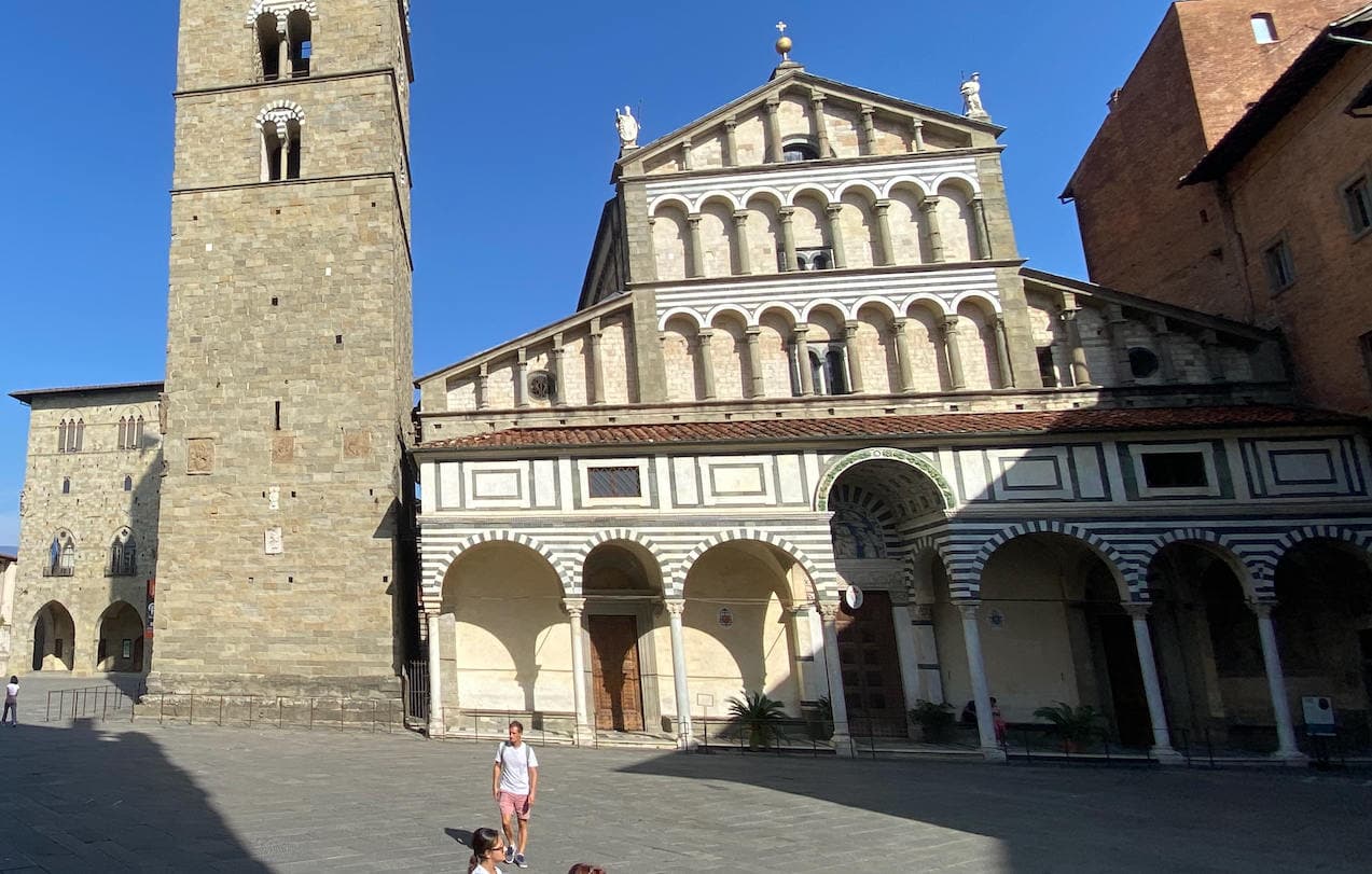 The Enchanting Piazza del Duomo