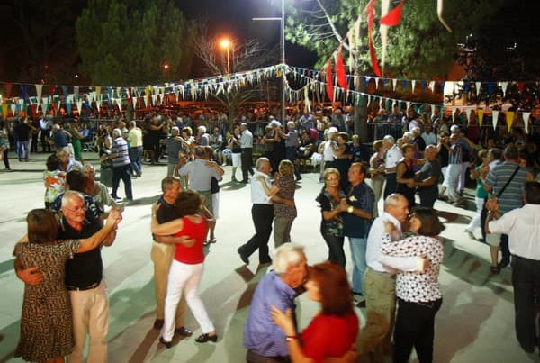 Find a Sagra and eat like a local