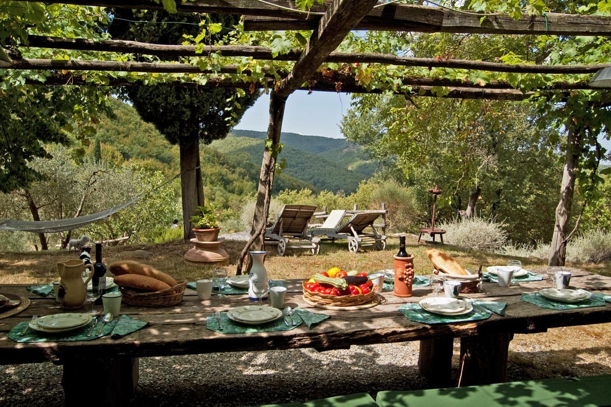 docciole-o-alfresco-dining