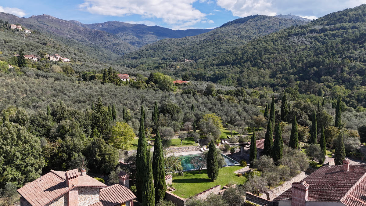 borgo-rinovattto-aerial